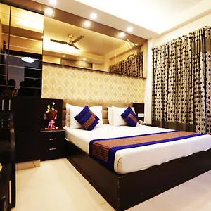 Fabexpress Yug Karol Bagh Delhi (National Capital Territory of India)